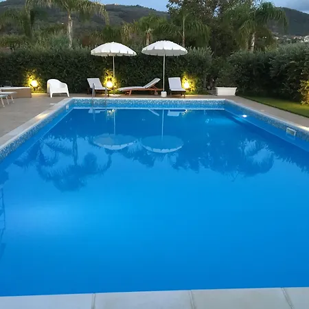 Bed & Breakfast Il Girasole Capo dʼOrlando