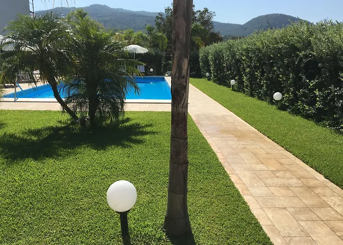 Il Girasole 4*