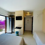 Il Girasole Oda ve Kahvaltı 4*