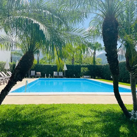 Il Girasole Oda ve Kahvaltı Capo dʼOrlando