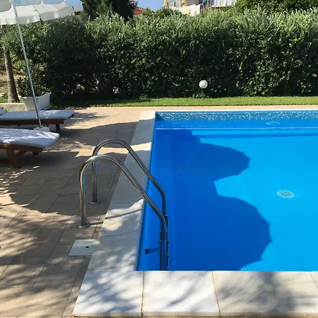 Oda ve Kahvaltı Il Girasole Capo dʼOrlando