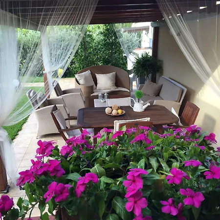 Oda ve Kahvaltı Il Girasole 4*