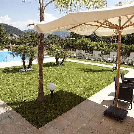 Il Girasole Bed & Breakfast 4*